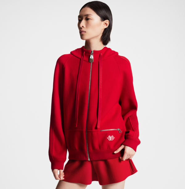 Hoodie oversize dengan aksen struktur jaring-jaring